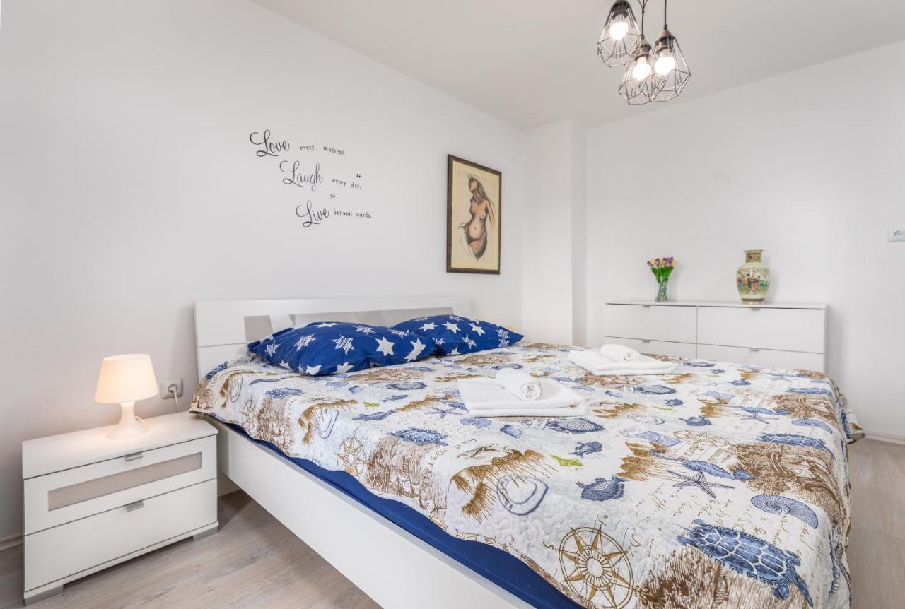 Sweet Apartment Tony Pula Luaran gambar